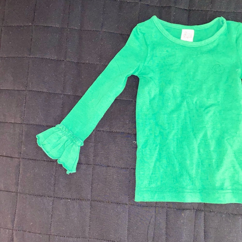 RICRAC & RUFFLES GREEN LAYERING TOP - Picture 2 of 10